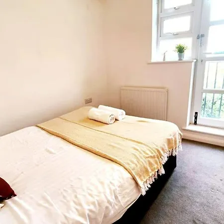 Aldgate Flats In E1. Apartment London Exterior photo